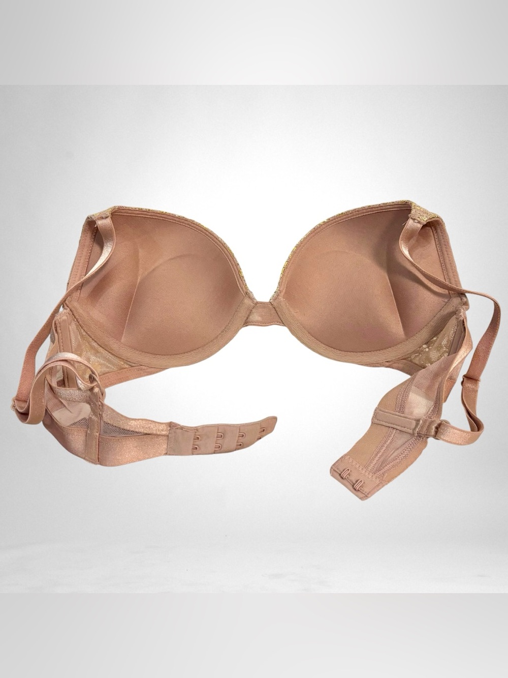 Victoria’s Secret Bombshell Plunge Push Up Lace Bra Sz 32A - Picture 6 of 6